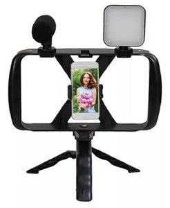 TRIPODE CON LUZ Y MICROFONO PROFESIONAL PARA CELULAR AY-49X
